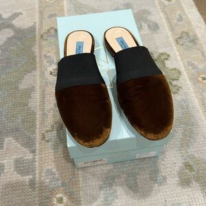 Dee Keller velvet flats